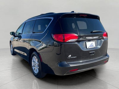2021 Chrysler Voyager LXI FWD