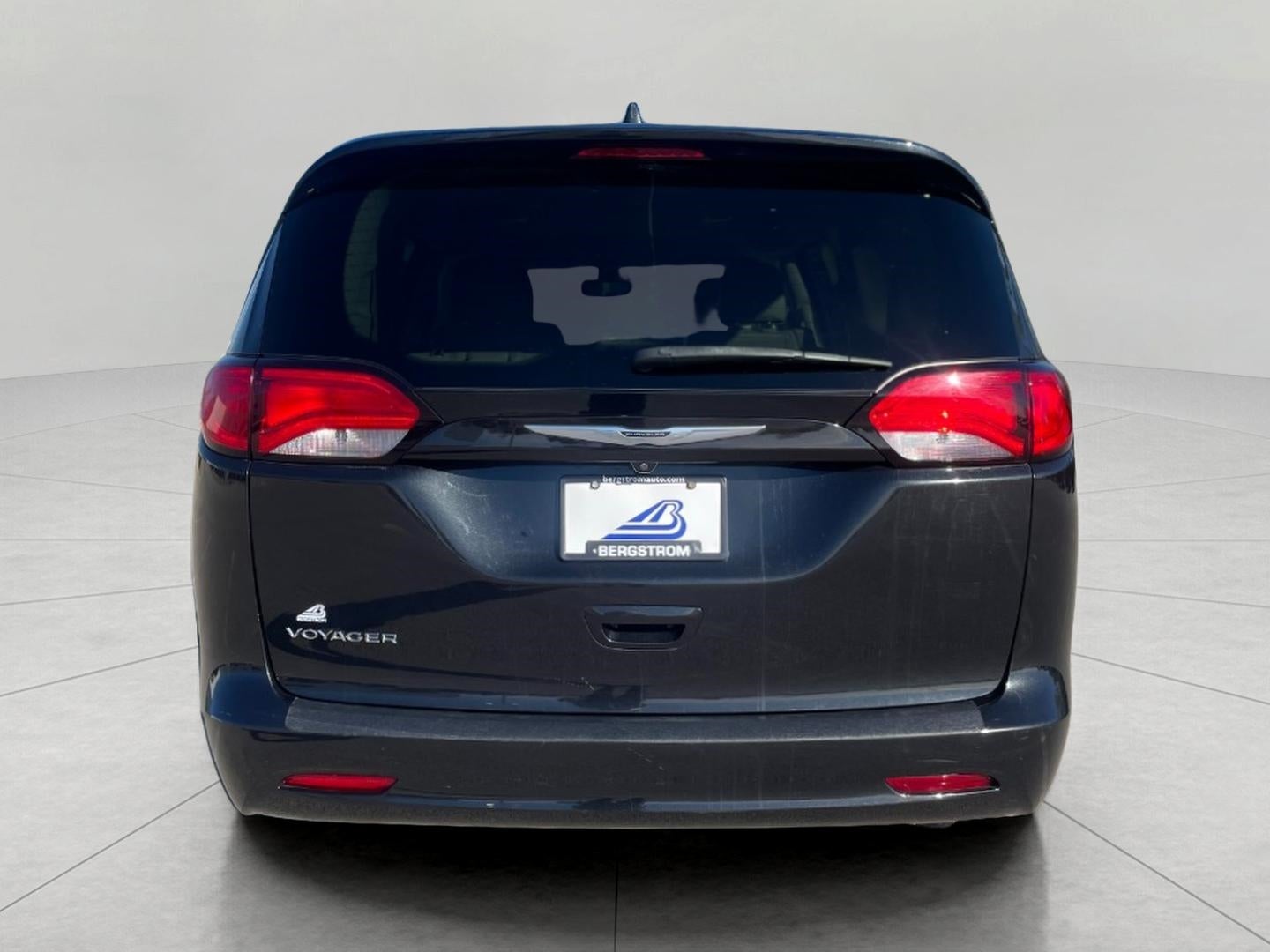 2021 Chrysler Voyager LXI FWD