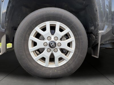 2024 Toyota TACOMA 4WD SR5