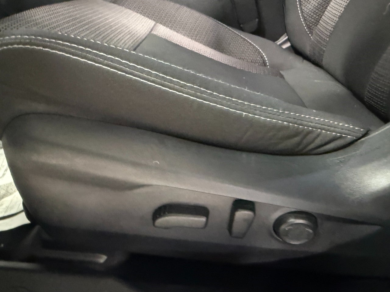 2025 Subaru Outback Premium AWD