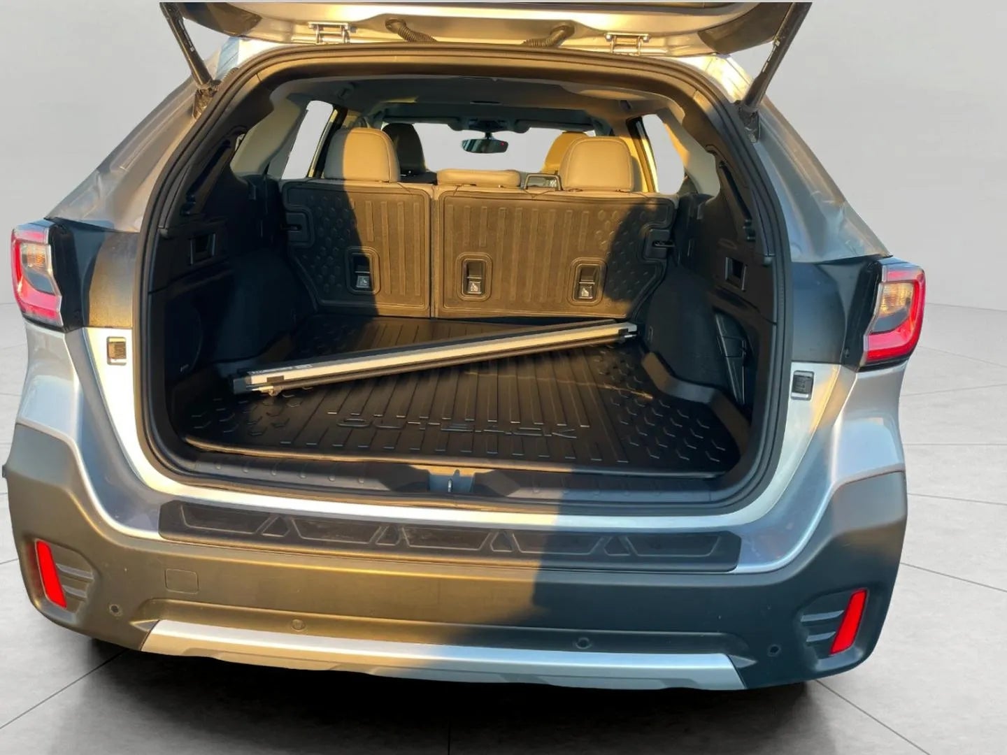 2022 Subaru Outback Limited CVT