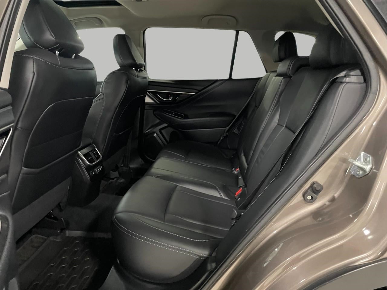 2022 Subaru Outback Limited CVT