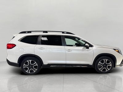 2023 Subaru Ascent Limited 8-Passenger