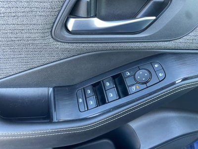 2022 Nissan Rogue AWD SV