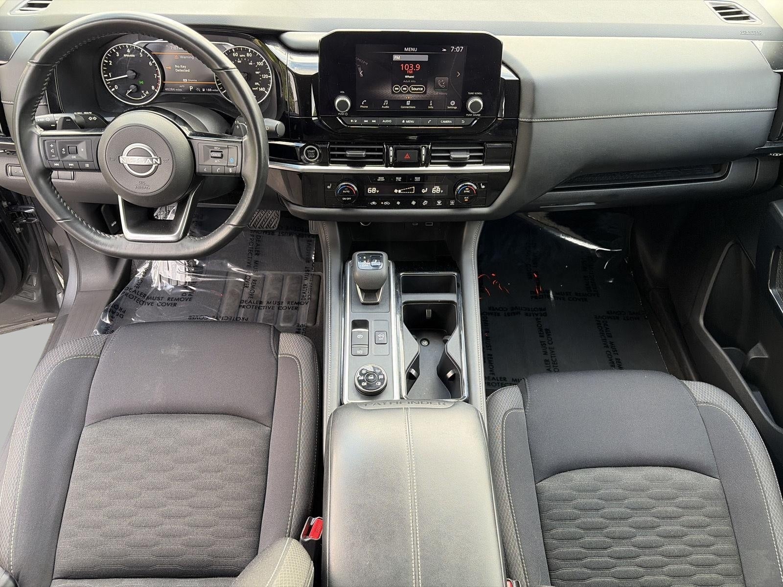 2023 Nissan Pathfinder SV 4WD