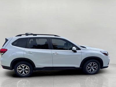 2020 Subaru Forester Premium CVT