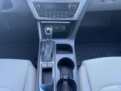 2017 Hyundai Sonata Hybrid SE 2.0L