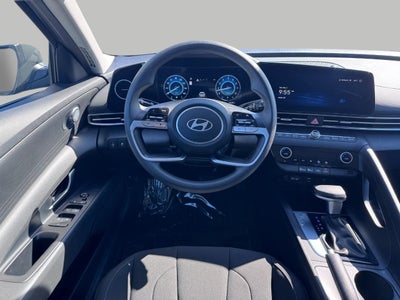 2024 Hyundai Elantra SEL IVT