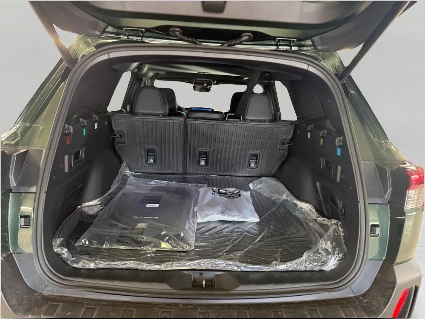 2026 Subaru OUTBACK Touring XT