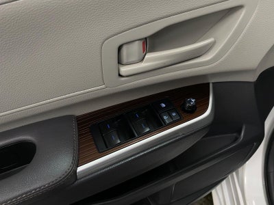 2022 Toyota Sienna LE FWD 8-Passenger