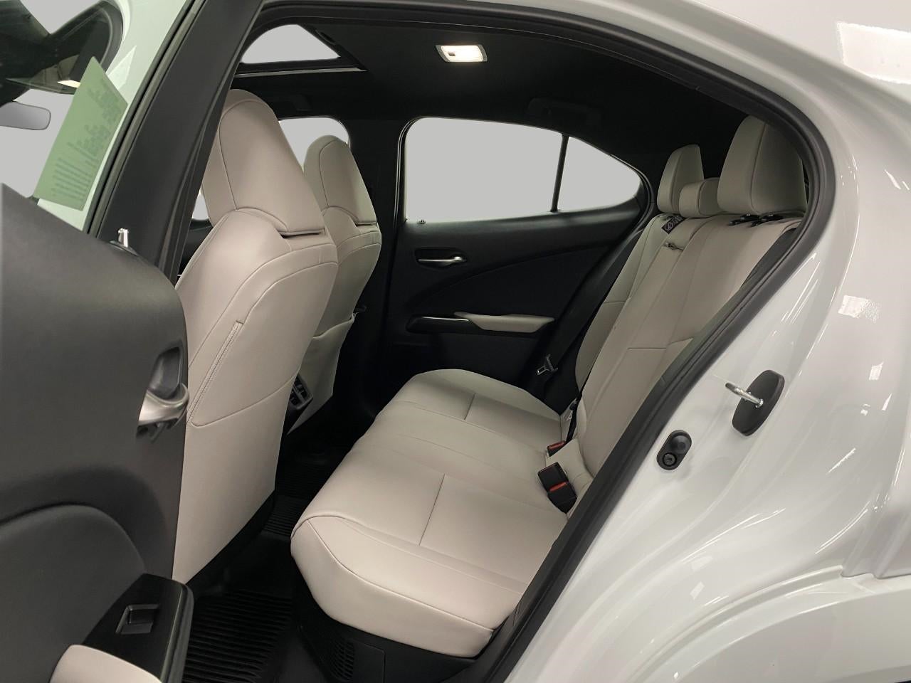 2026 Lexus UX UX 300h F SPORT Design AWD