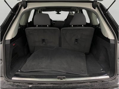 2023 Audi Q7 Premium Plus 45 TFSI quattro