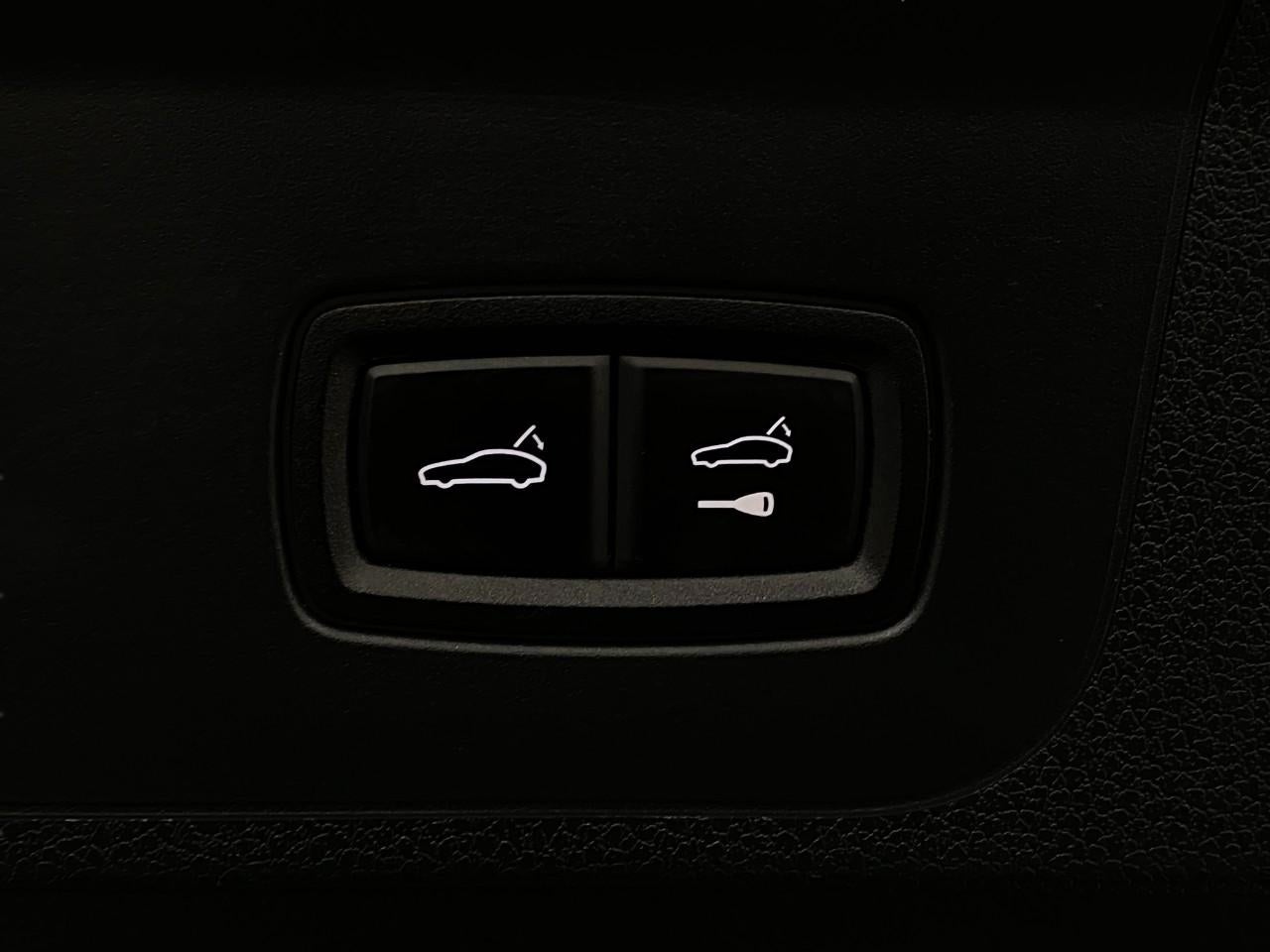 2018 Porsche Panamera Base