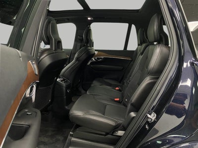 2017 Volvo XC90 T8 eAWD Plug-In Hybrid 7-Passenger Inscription