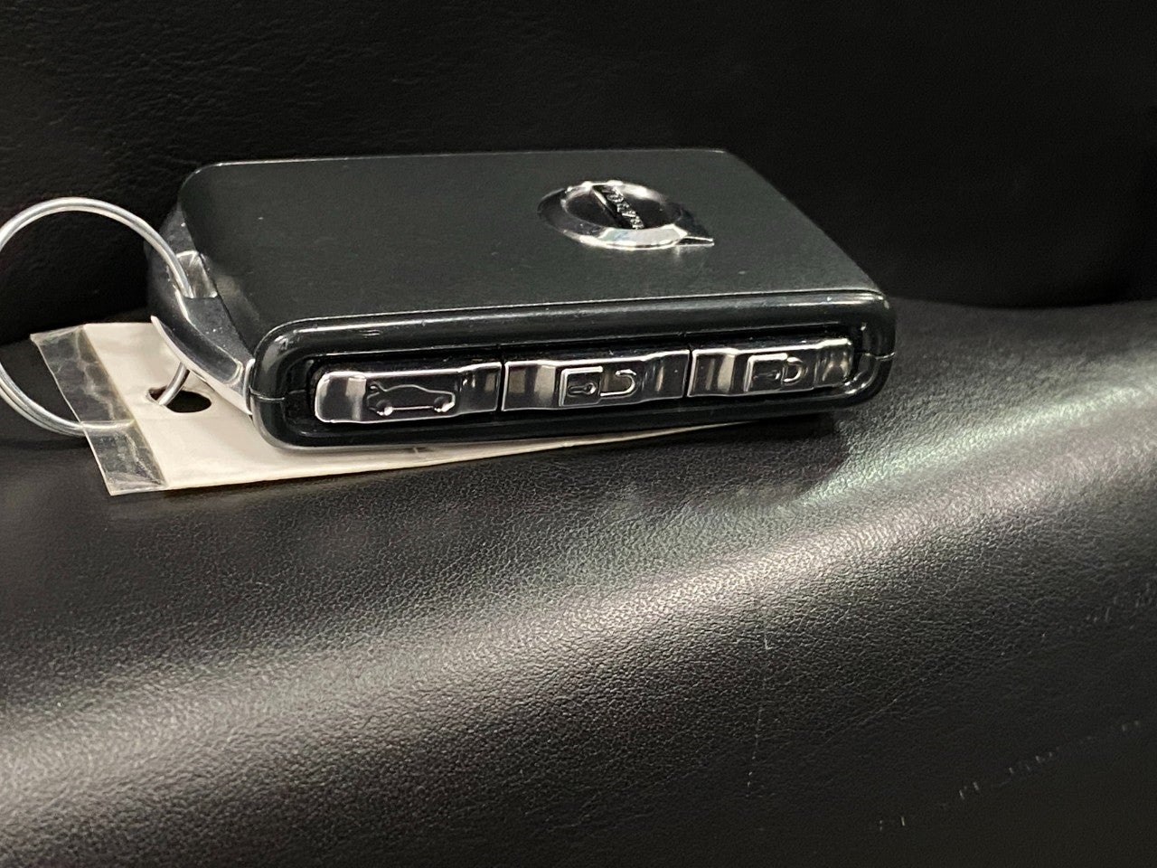 2017 Volvo XC90 T8 eAWD Plug-In Hybrid 7-Passenger Inscription