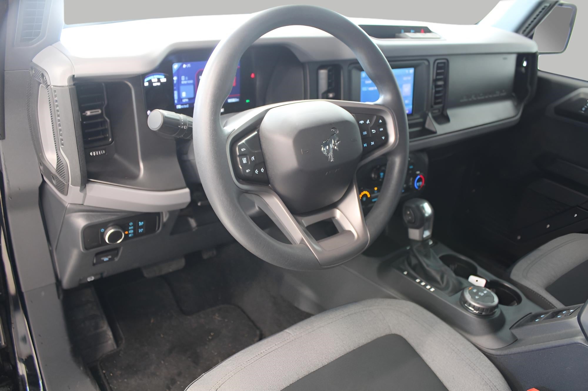 2023 Ford Bronco Base 4 Door 4x4