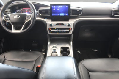 2023 Ford Explorer XLT 4WD