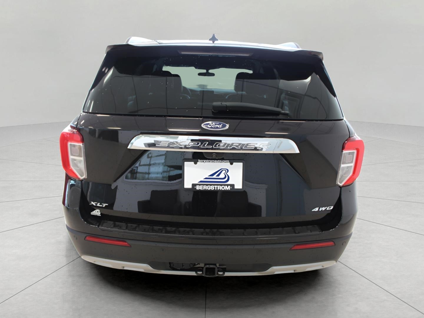 2023 Ford Explorer XLT 4WD