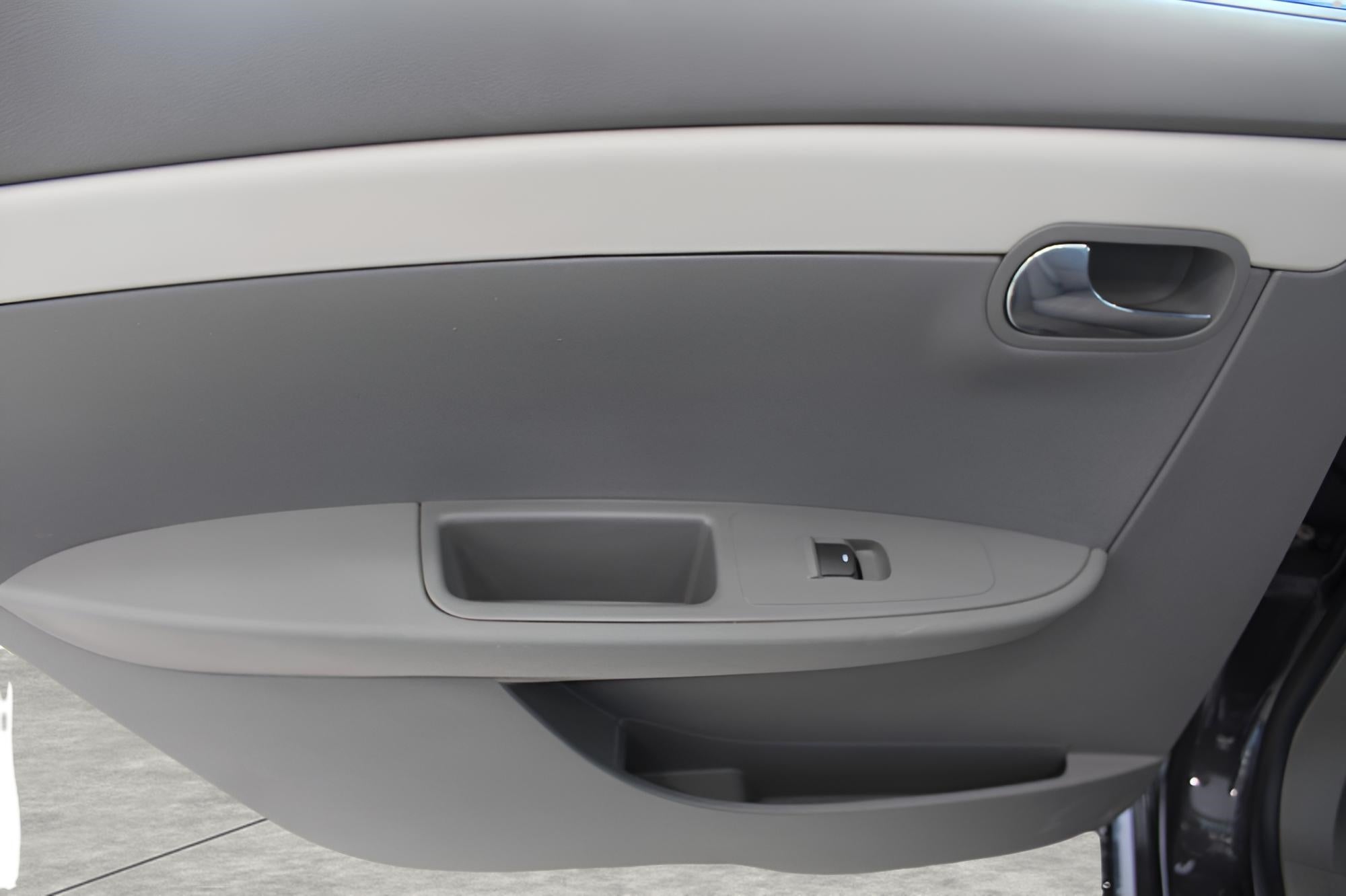 2011 Chevrolet Malibu 4dr Sdn LS w/1LS