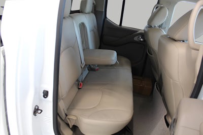 2016 Nissan Frontier 4WD Crew Cab SWB Auto SL
