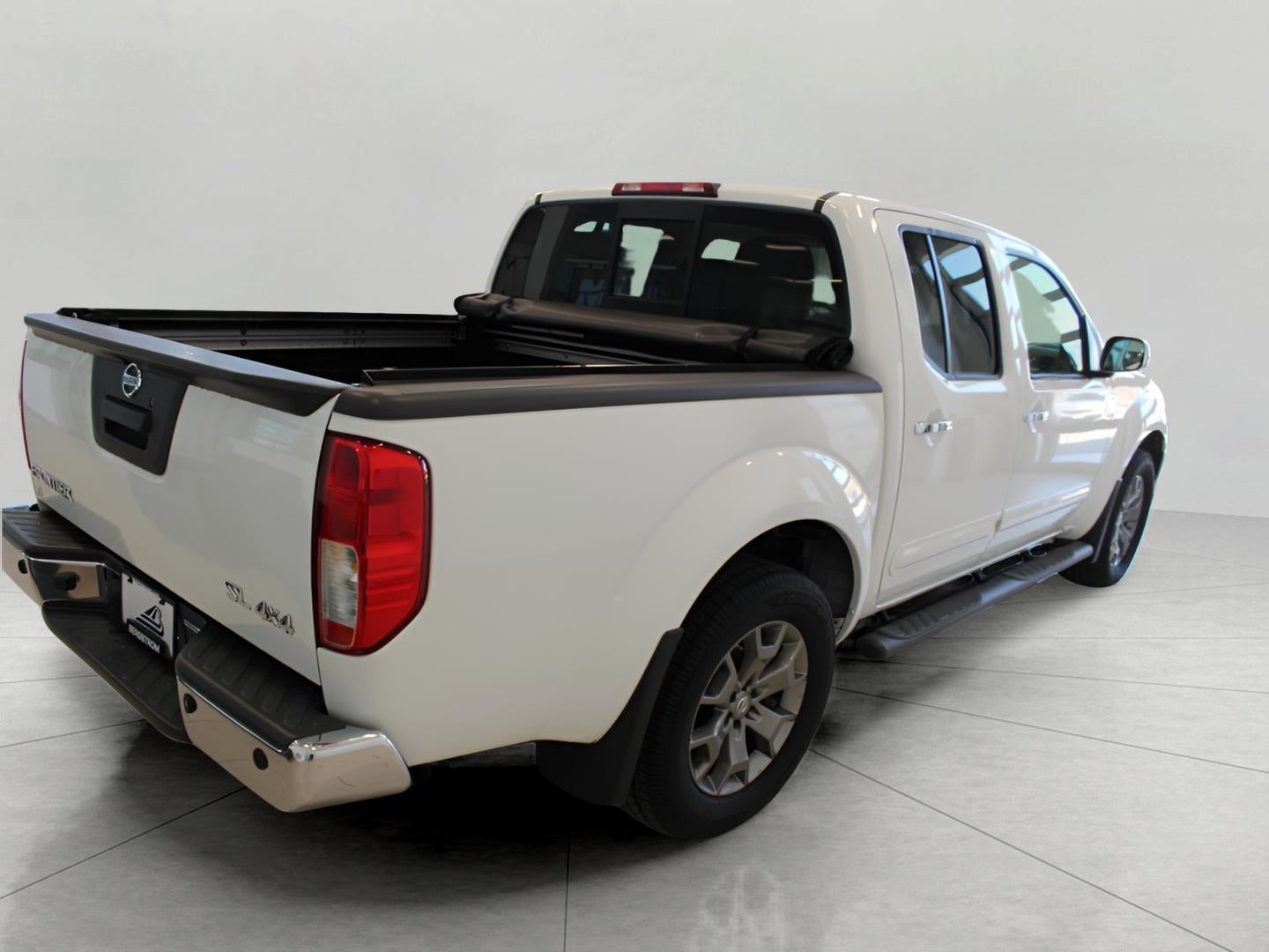 2016 Nissan Frontier 4WD Crew Cab SWB Auto SL