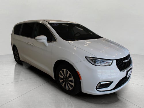 2022 Chrysler Pacifica Hybrid Touring L FWD