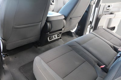 2022 Chevrolet Silverado 1500 LTD 4WD Crew Cab 147 LT w/2FL