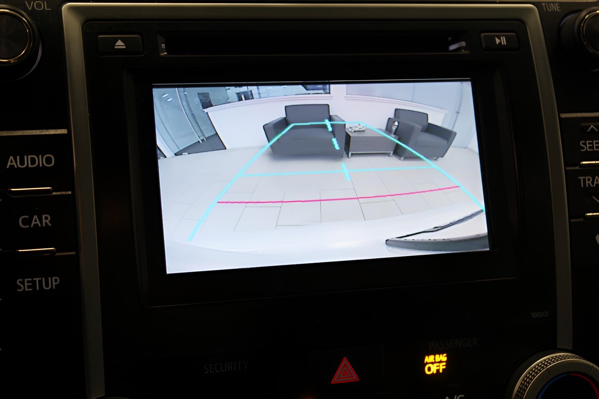 2014 Toyota CAMRY SEDAN