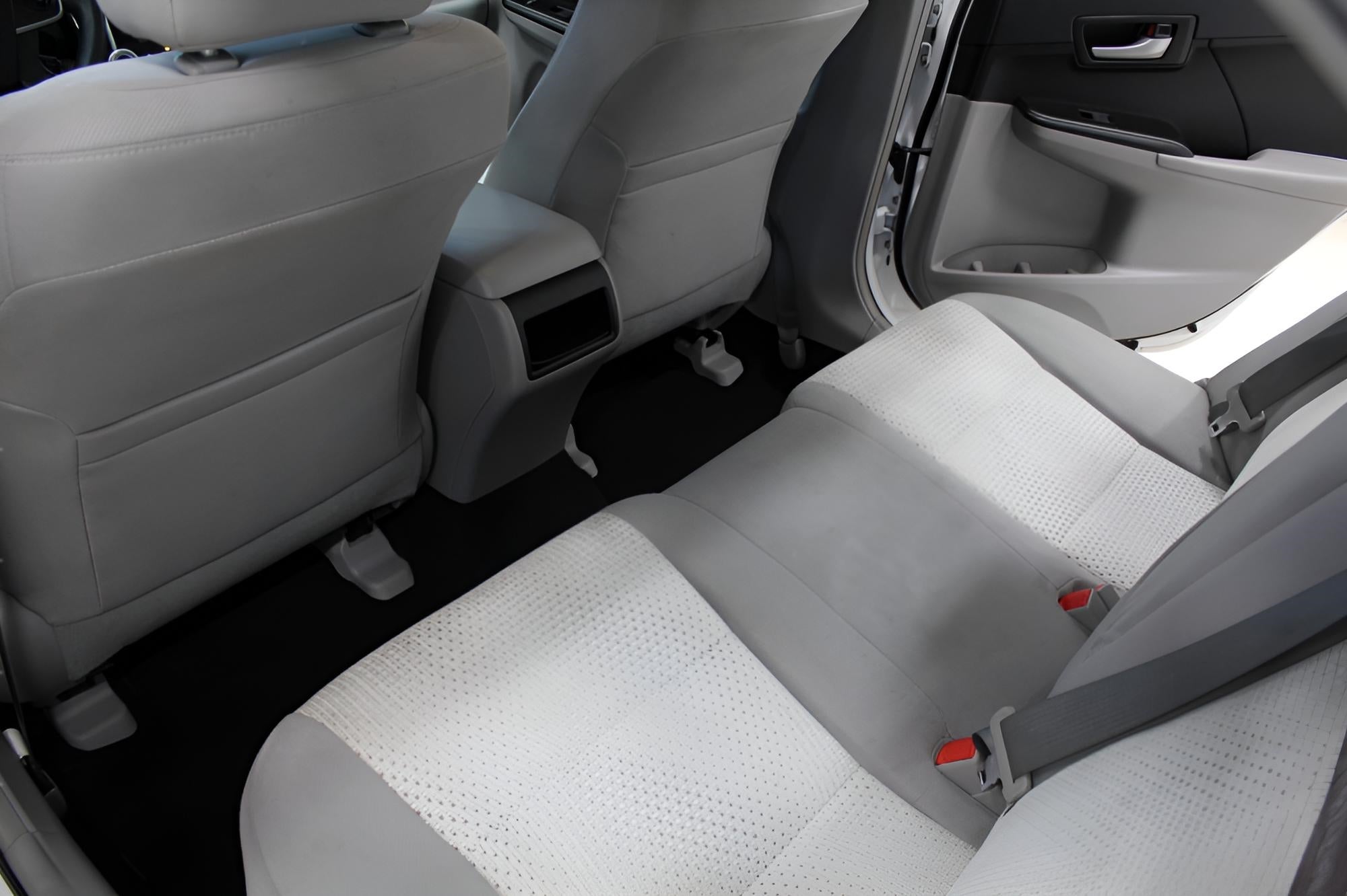 2014 Toyota CAMRY SEDAN