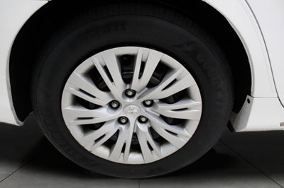2014 Toyota CAMRY SEDAN