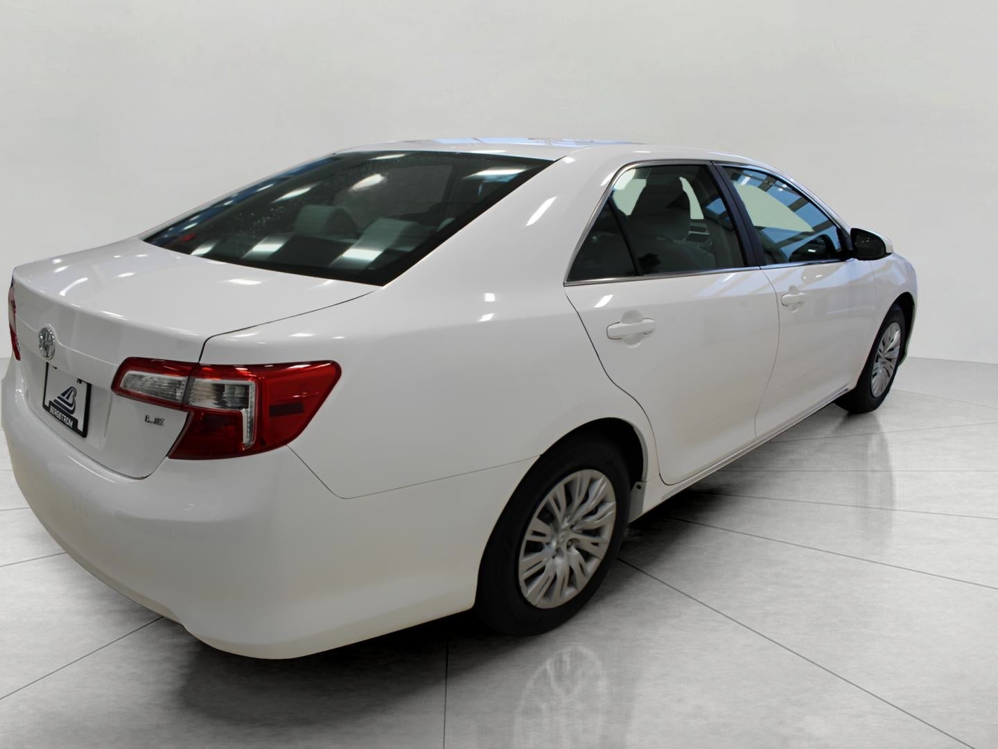 2014 Toyota CAMRY SEDAN