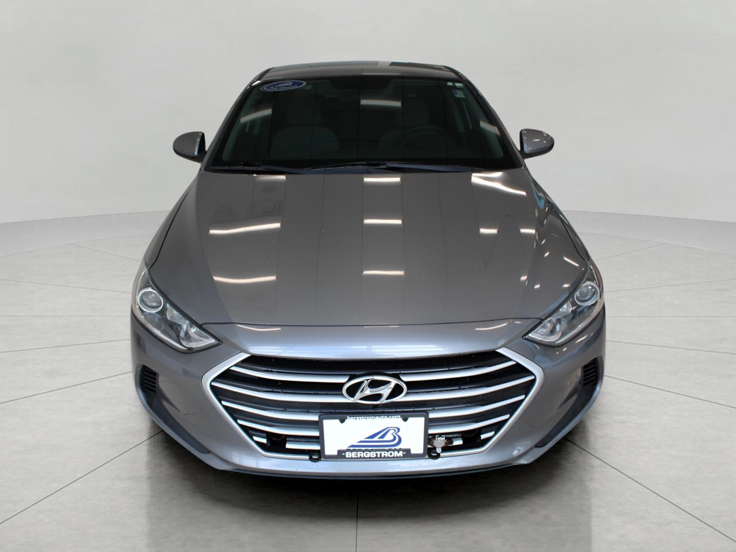 2018 Hyundai Elantra SE 2.0L Manual