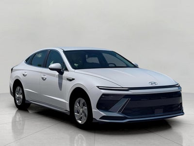 2026 Hyundai Sonata SE