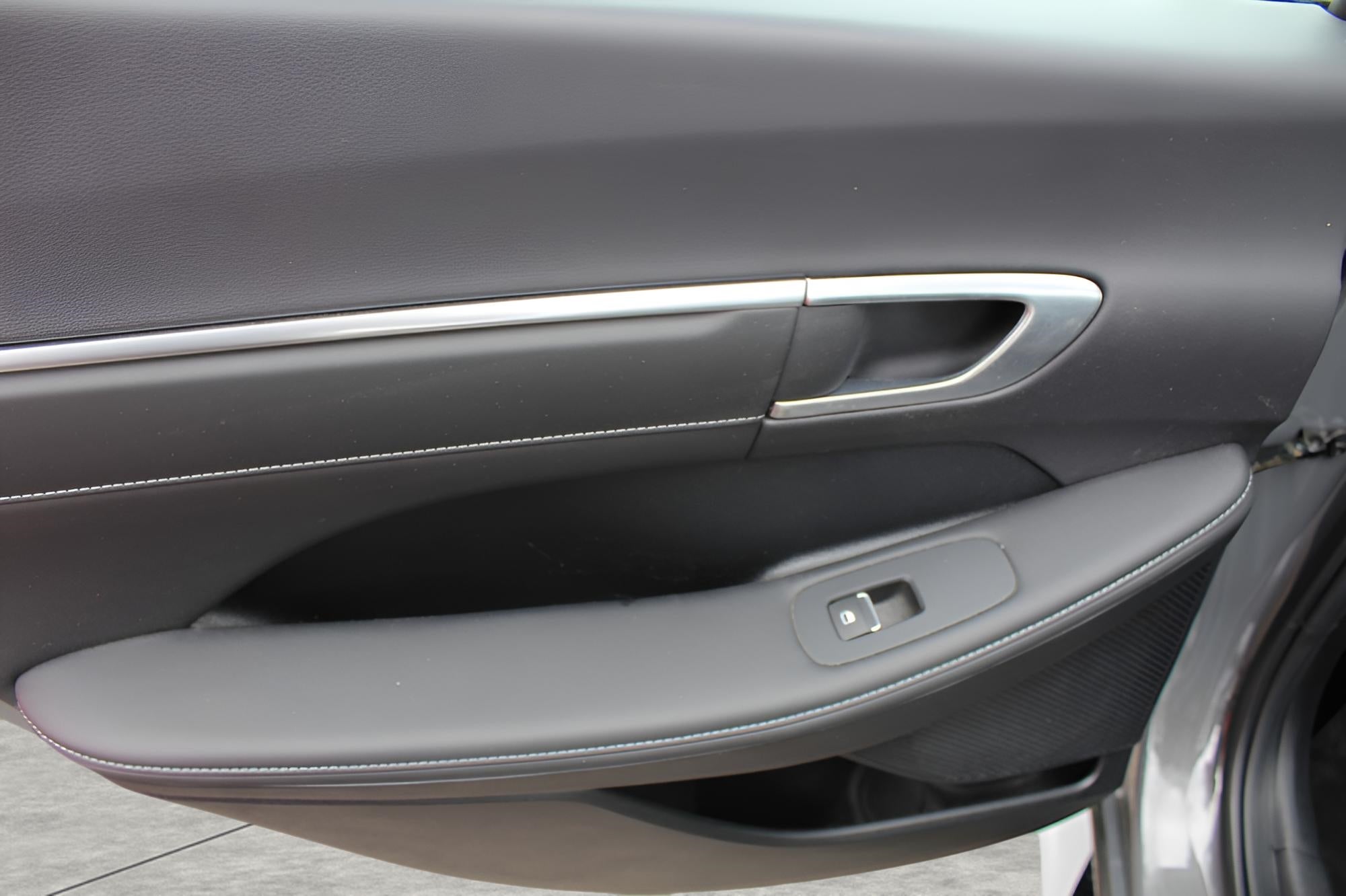 2022 Hyundai Sonata Limited 1.6T