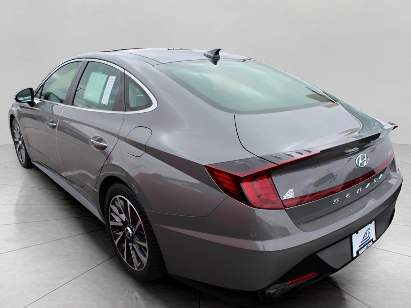 2022 Hyundai Sonata Limited 1.6T