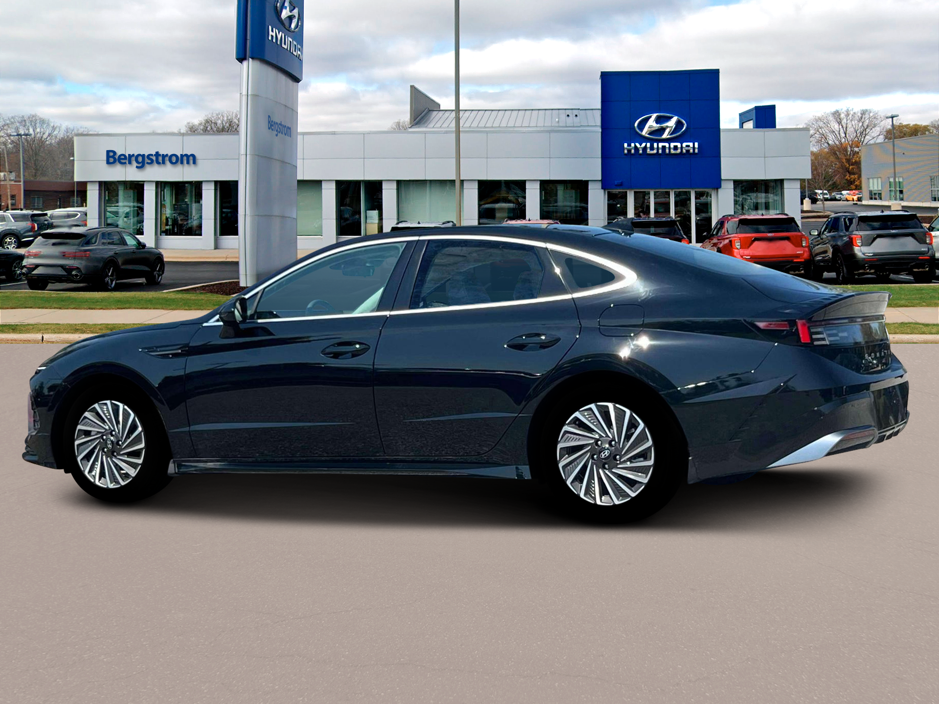 2026 Hyundai Sonata Hybrid SEL