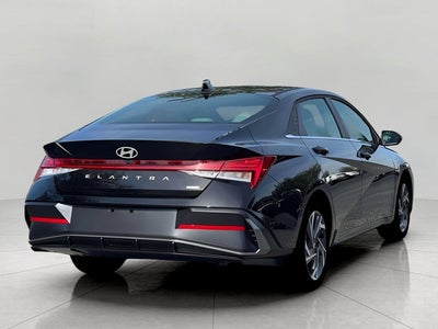 2026 Hyundai Elantra Hybrid Limited