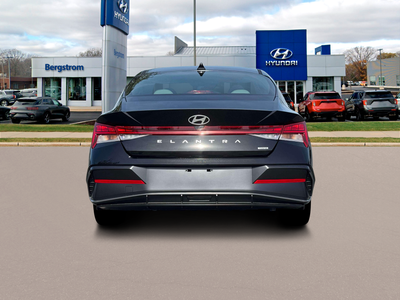 2026 Hyundai Elantra Hybrid Limited