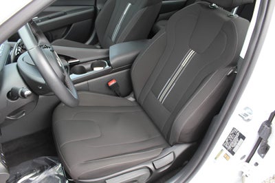 2024 Hyundai Elantra SEL IVT