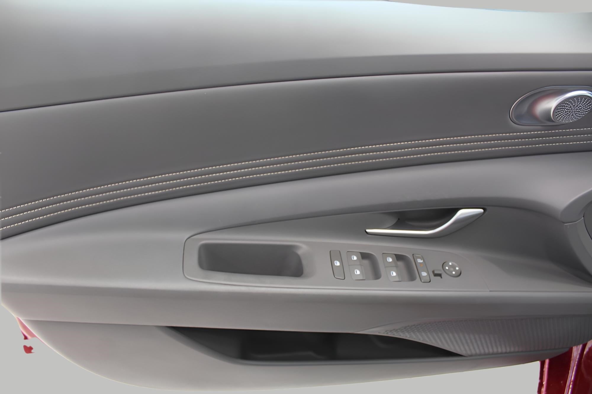 2025 Hyundai ELANTRA SEDAN