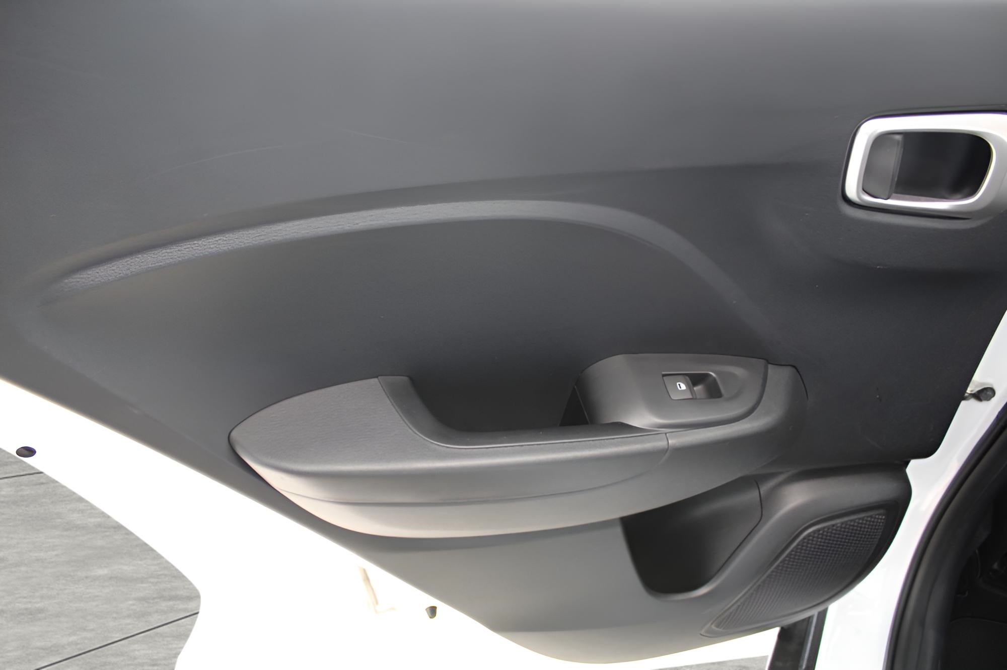 2024 Hyundai Venue SEL IVT