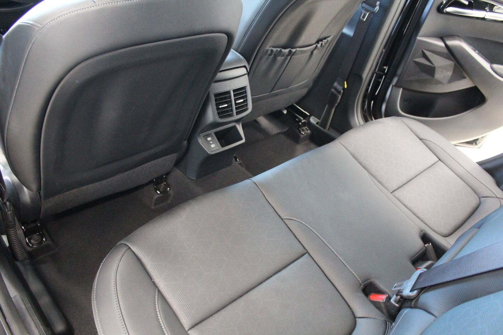 2026 Kia Seltos EX AWD