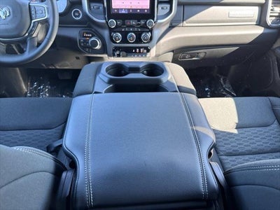 2025 RAM 1500 CREW CAB
