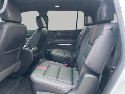 2024 Chevrolet Traverse 4dr RS w/2RS