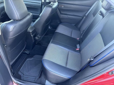 2017 Toyota Corolla SE Manual