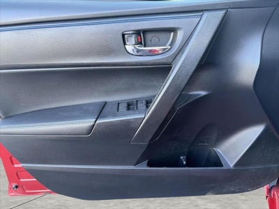 2017 Toyota Corolla SE Manual