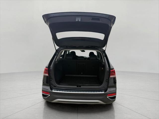 2022 Volkswagen Taos SE 4MOTION