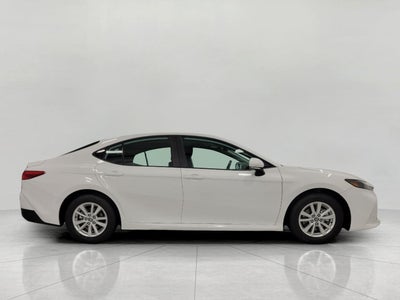 2025 Toyota CAMRY SEDAN