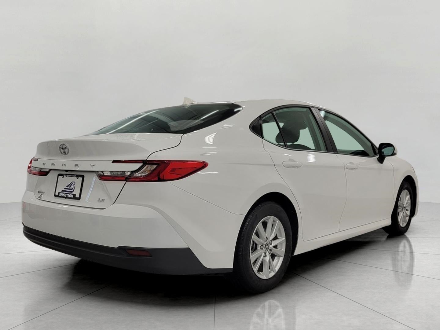 2025 Toyota CAMRY SEDAN