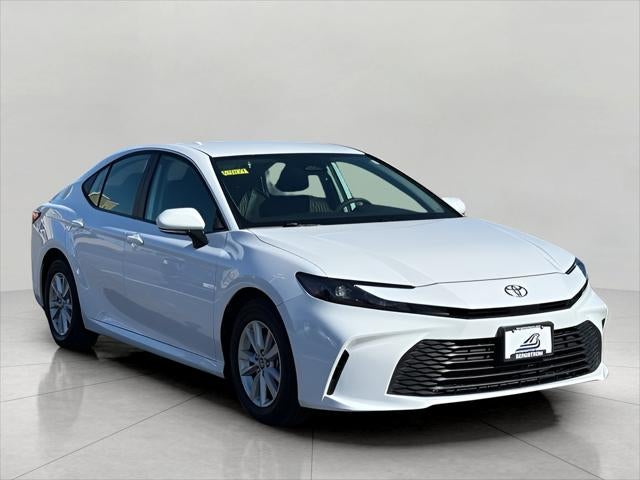 2025 Toyota CAMRY SEDAN